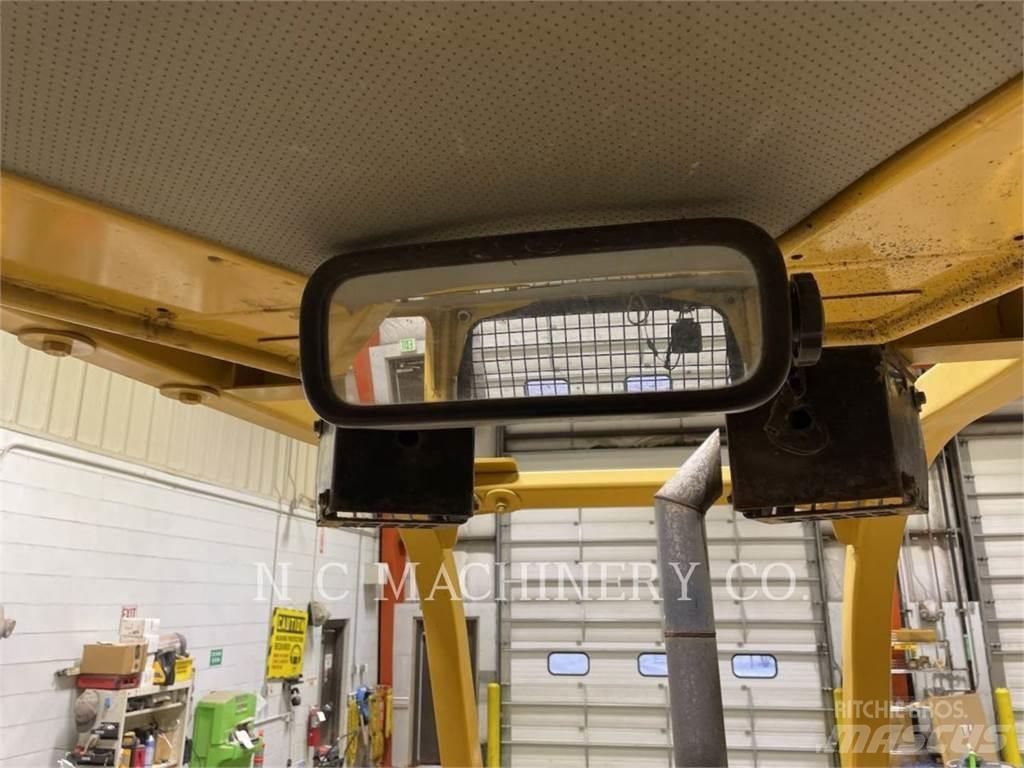 CAT D3G XLCN Telaketjupuskutraktorit