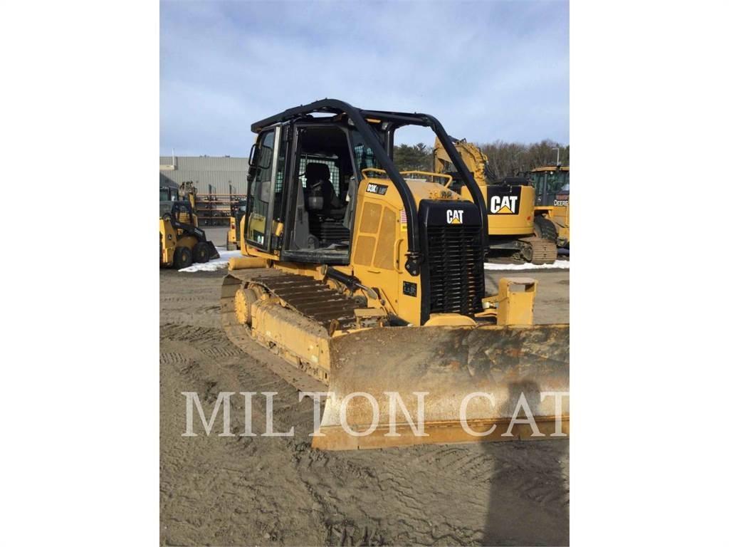 CAT D3K2LGP Telaketjupuskutraktorit