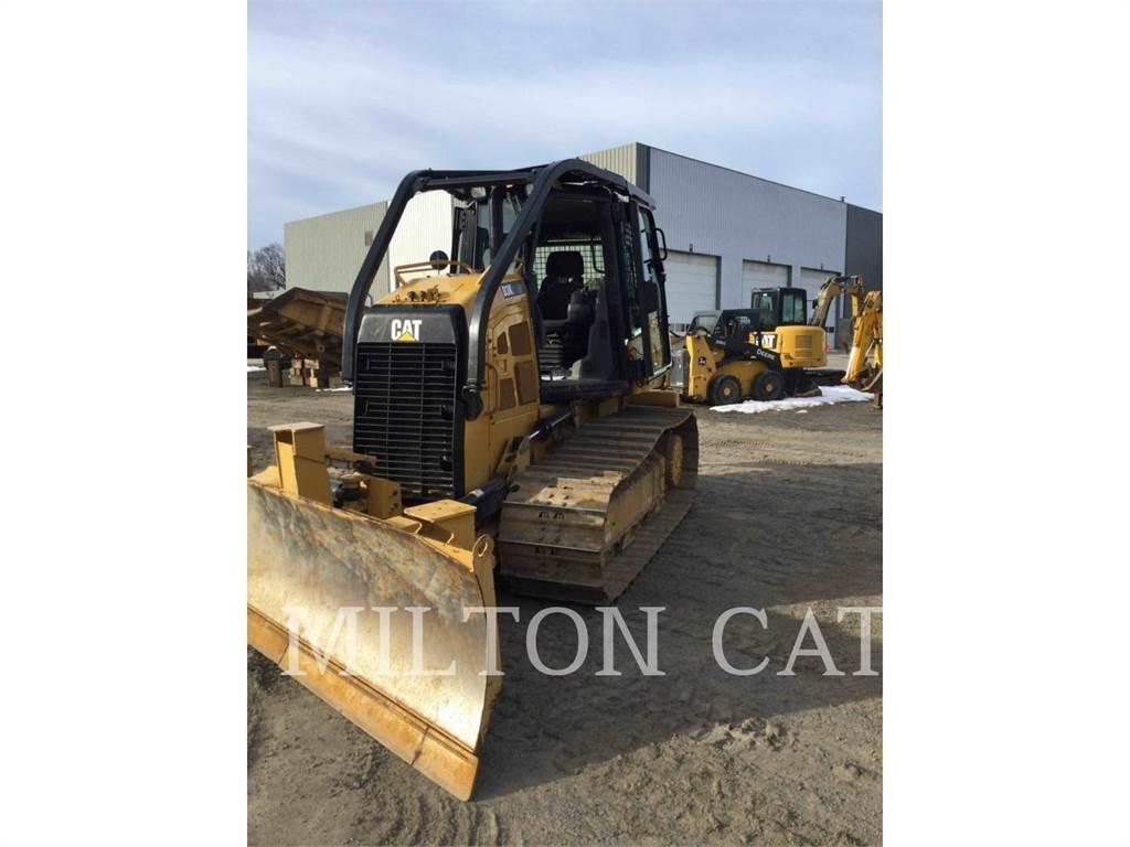 CAT D3K2LGP Telaketjupuskutraktorit