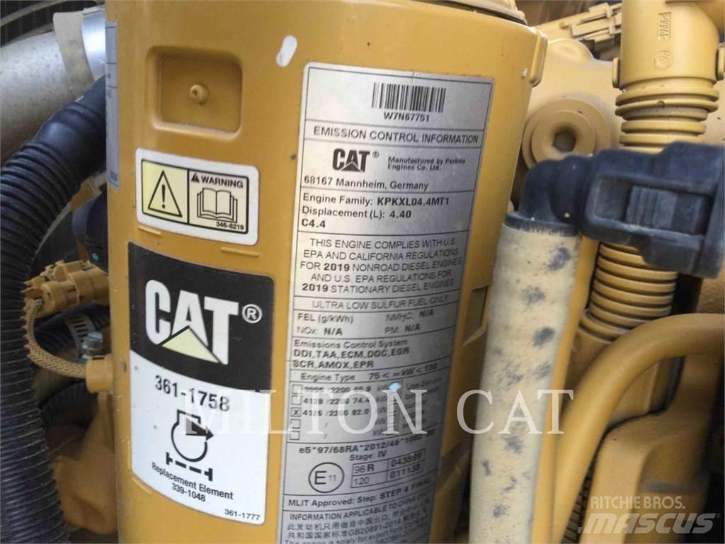 CAT D3K2LGP Telaketjupuskutraktorit