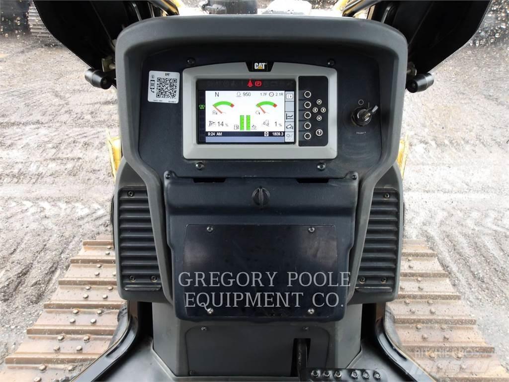 CAT D3K2XL Telaketjupuskutraktorit