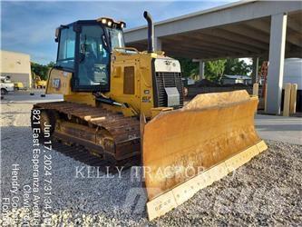 CAT D4 Telaketjupuskutraktorit