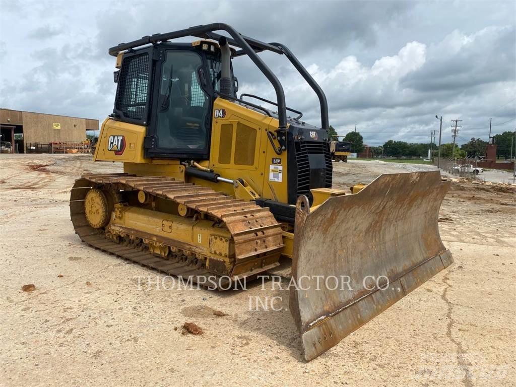 CAT D4 Telaketjupuskutraktorit