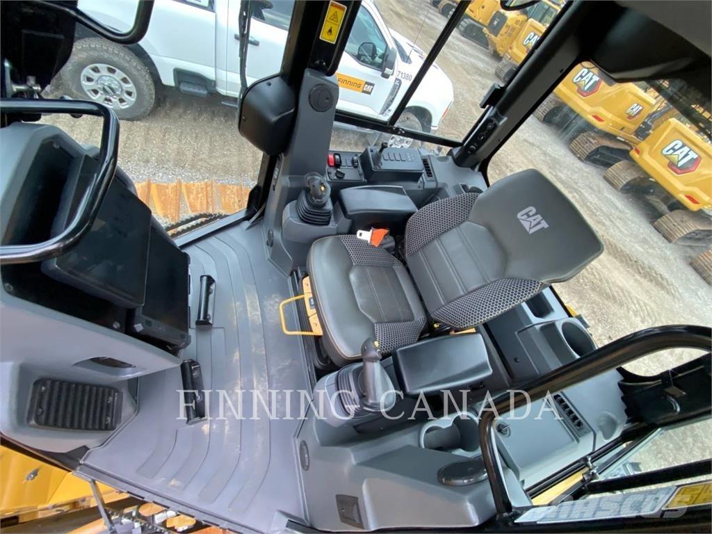 CAT D4-16 LGP Telaketjupuskutraktorit