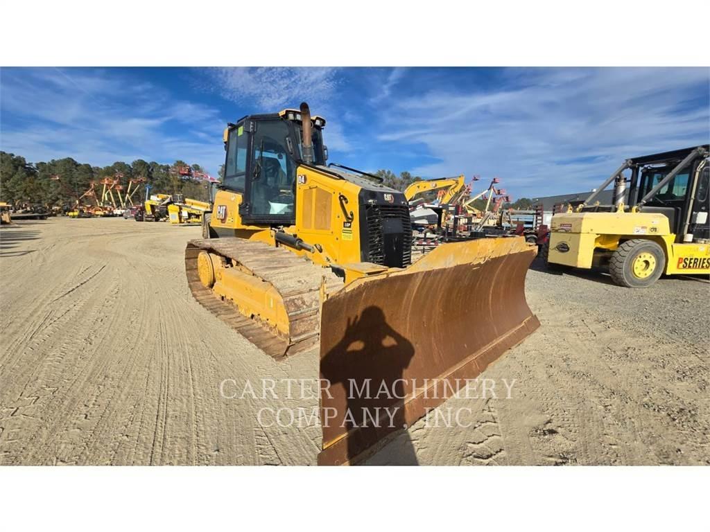 CAT D4-16 VP Telaketjupuskutraktorit