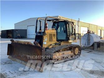 CAT D4-3D Telaketjupuskutraktorit