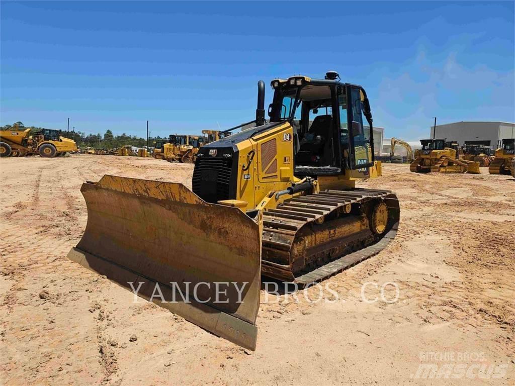 CAT D4 LGP Telaketjupuskutraktorit