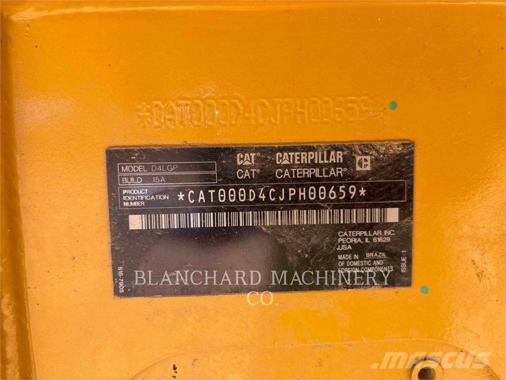 CAT D4 LGP Telaketjupuskutraktorit