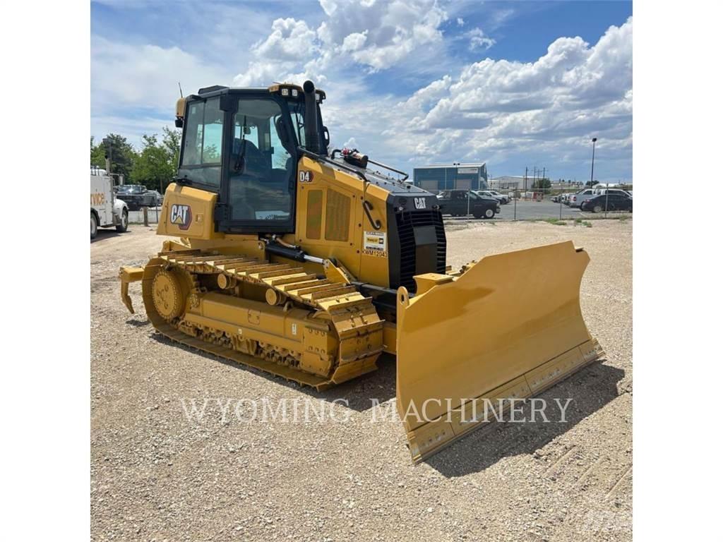 CAT D4 VP Telaketjupuskutraktorit