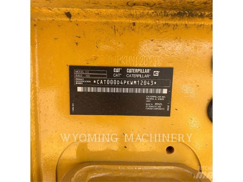CAT D4 VP Telaketjupuskutraktorit
