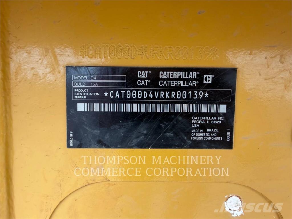 CAT D4 XL Telaketjupuskutraktorit