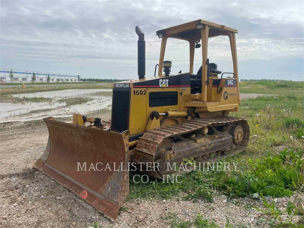 CAT D4C Telaketjupuskutraktorit