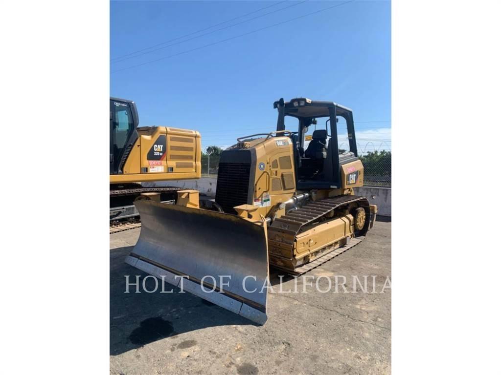 CAT D4K Telaketjupuskutraktorit