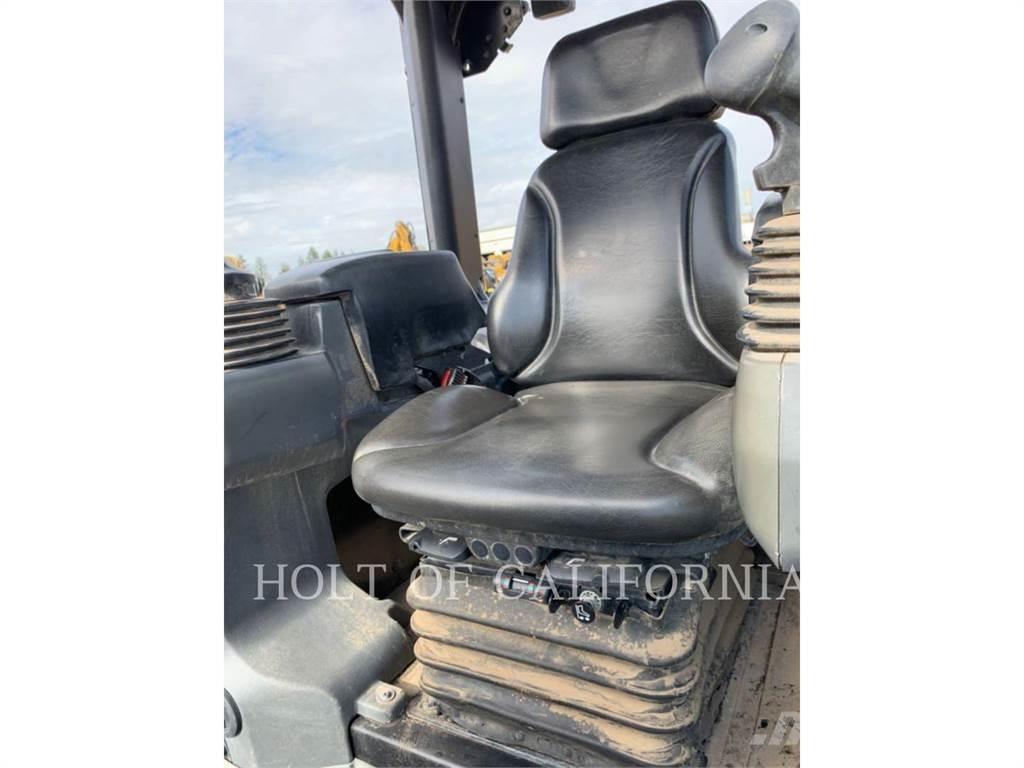 CAT D4K2 Telaketjupuskutraktorit