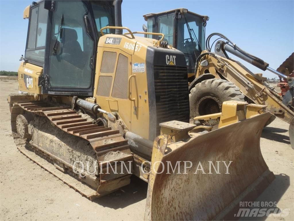 CAT D4K2 Telaketjupuskutraktorit