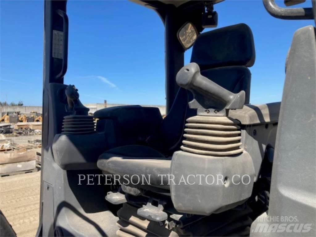 CAT D4K2 Telaketjupuskutraktorit