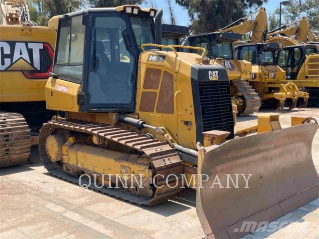 CAT D4K2 XL Telaketjupuskutraktorit