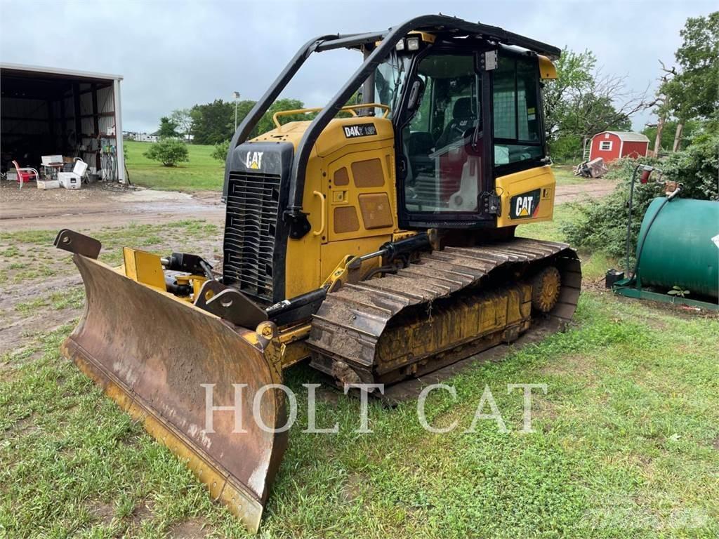 CAT D4K2LGP Telaketjupuskutraktorit