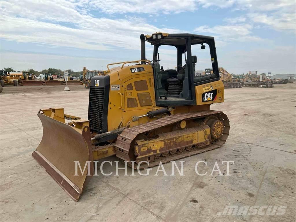 CAT D4K2X Z2 Telaketjupuskutraktorit