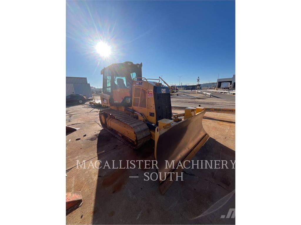 CAT D4K2XL Telaketjupuskutraktorit