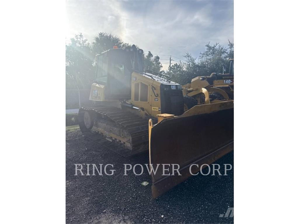 CAT D4VP Telaketjupuskutraktorit