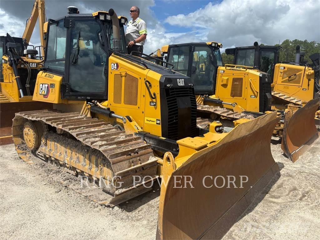 CAT D4VPEW Telaketjupuskutraktorit