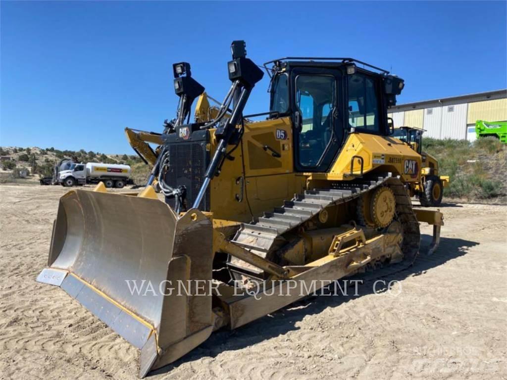 CAT D5 Telaketjupuskutraktorit