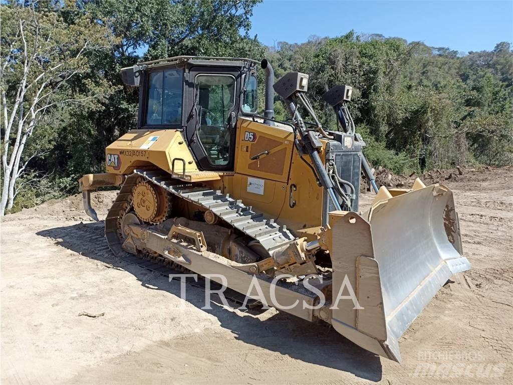CAT D5 Telaketjupuskutraktorit