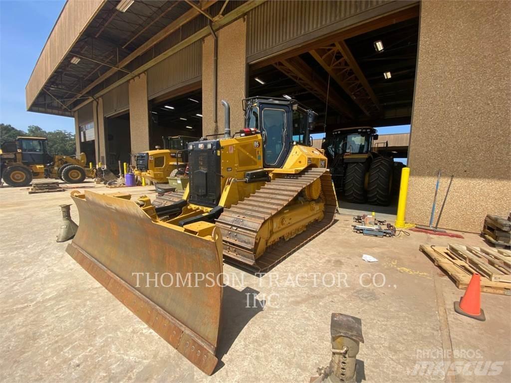 CAT D5 Telaketjupuskutraktorit
