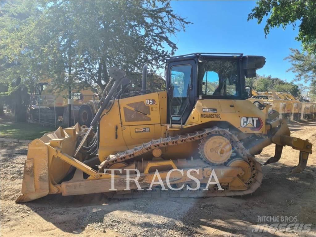 CAT D5 Telaketjupuskutraktorit