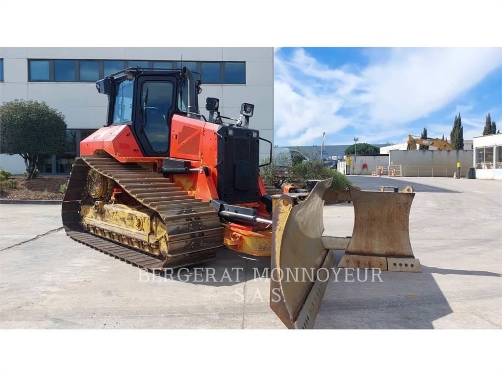 CAT D5 Telaketjupuskutraktorit