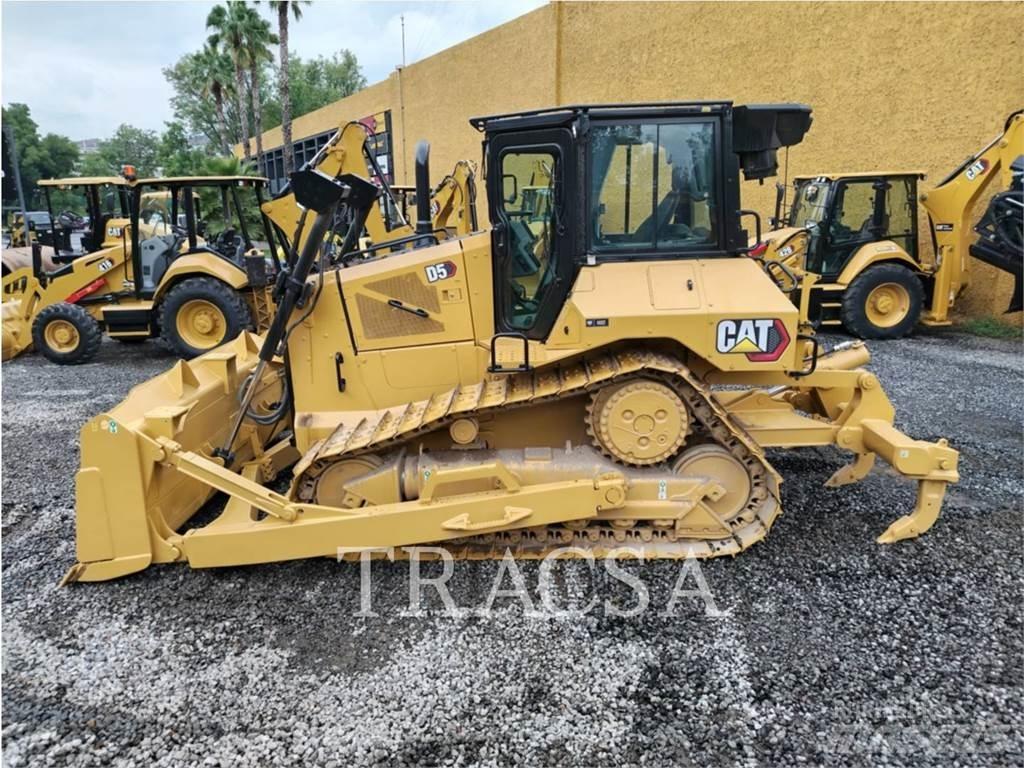 CAT D5 Telaketjupuskutraktorit