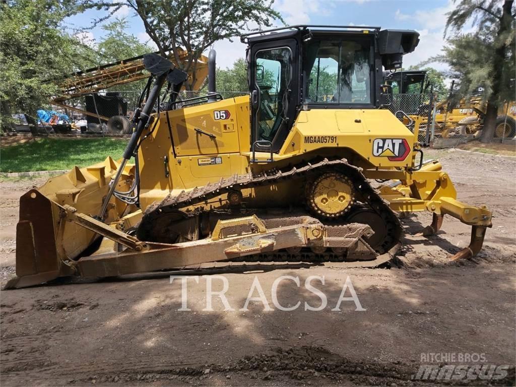 CAT D5 Telaketjupuskutraktorit