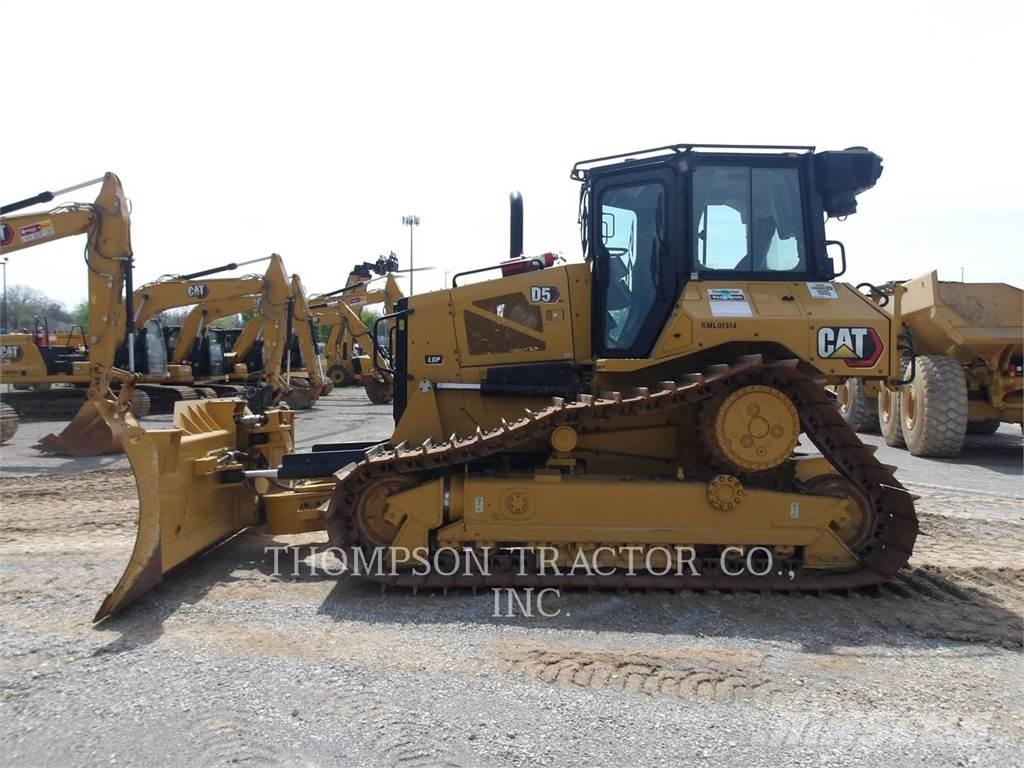 CAT D5 Telaketjupuskutraktorit