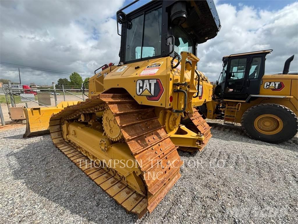 CAT D5 Telaketjupuskutraktorit