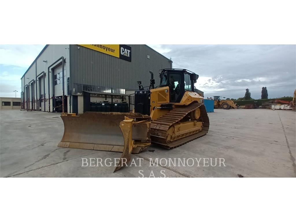 CAT D5 Telaketjupuskutraktorit