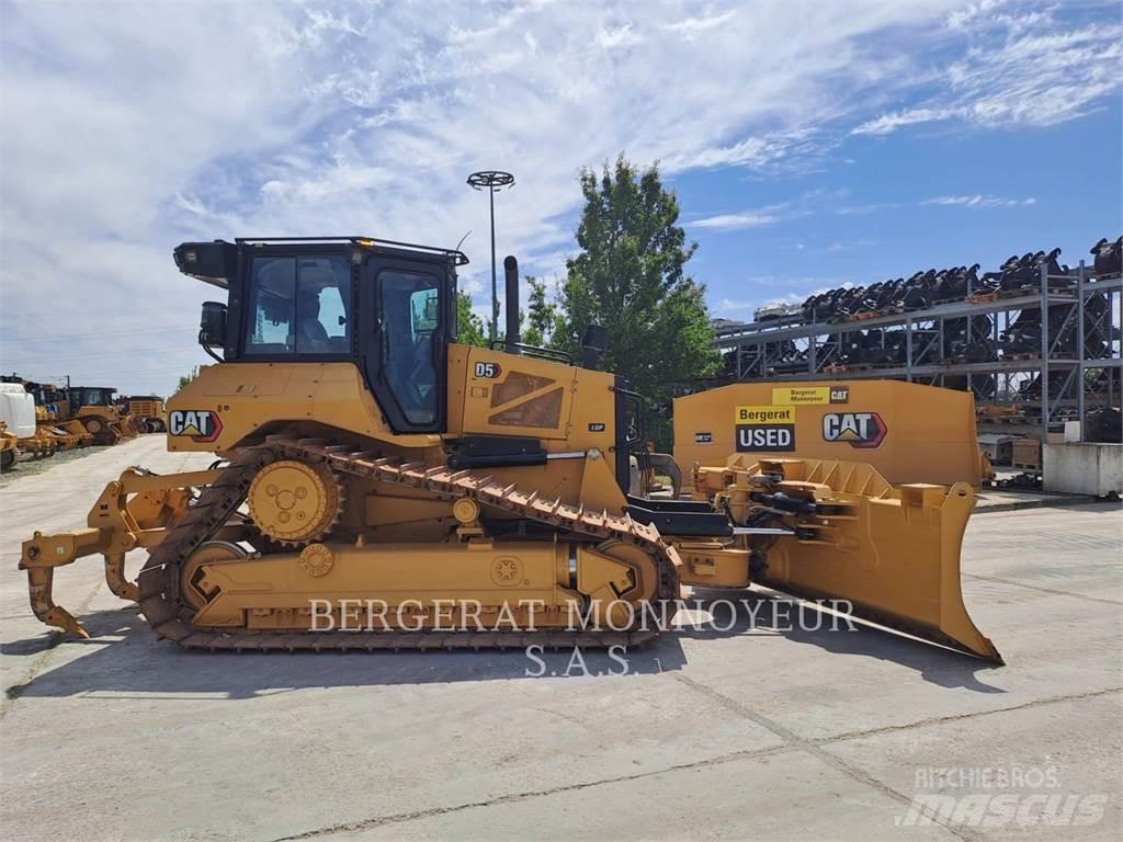CAT D5 Telaketjupuskutraktorit
