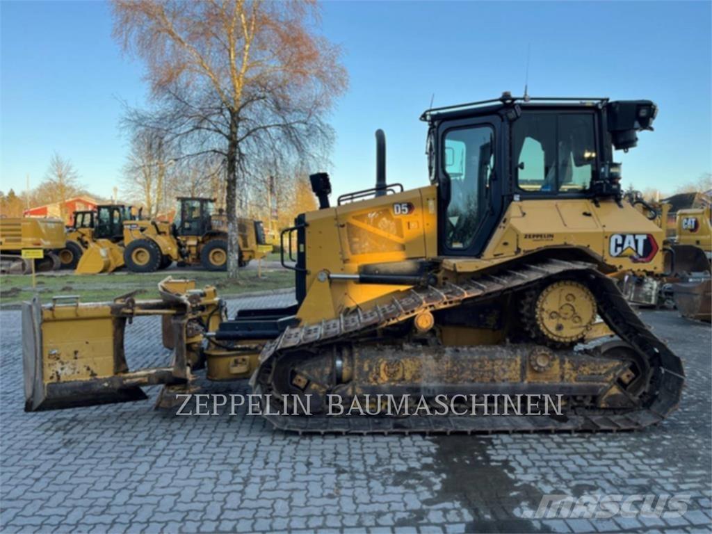 CAT D5 Telaketjupuskutraktorit