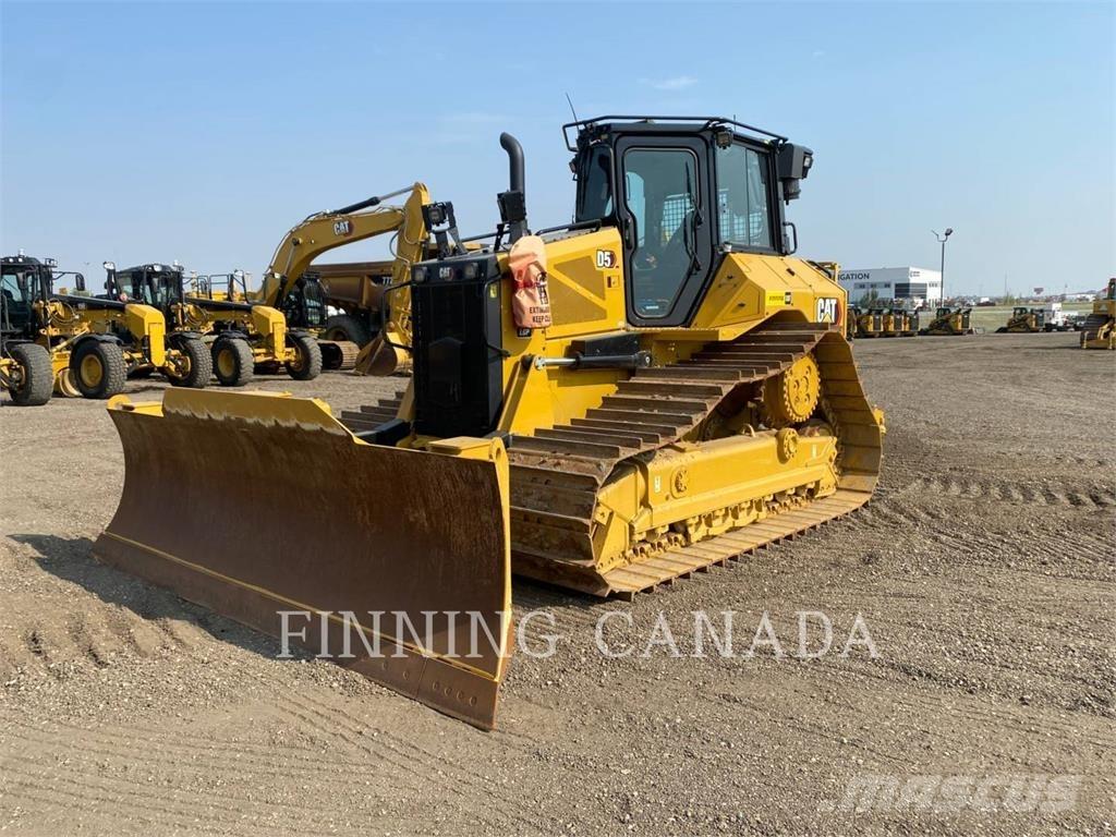 CAT D5 Telaketjupuskutraktorit