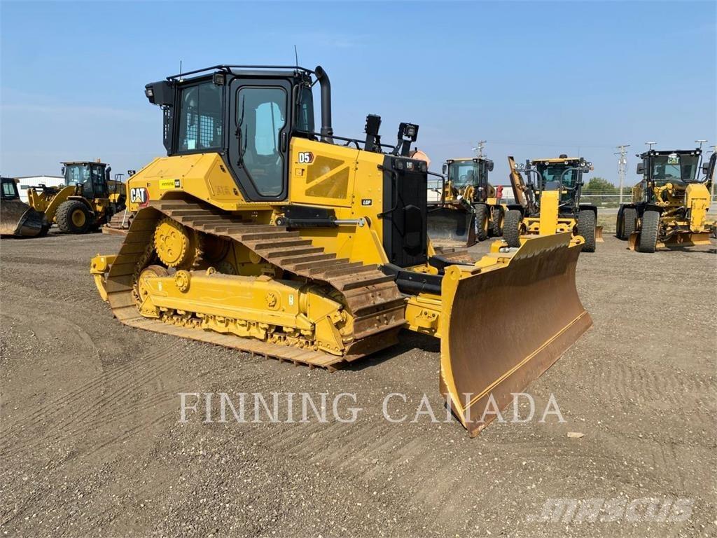 CAT D5 Telaketjupuskutraktorit