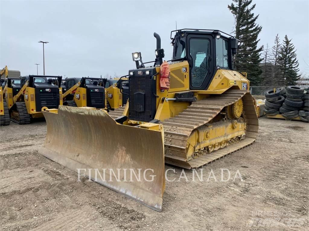 CAT D5-17 Telaketjupuskutraktorit