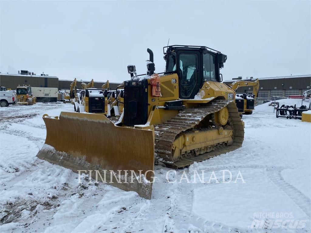 CAT D5-17 Telaketjupuskutraktorit