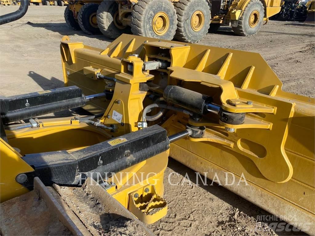 CAT D5-17 Telaketjupuskutraktorit