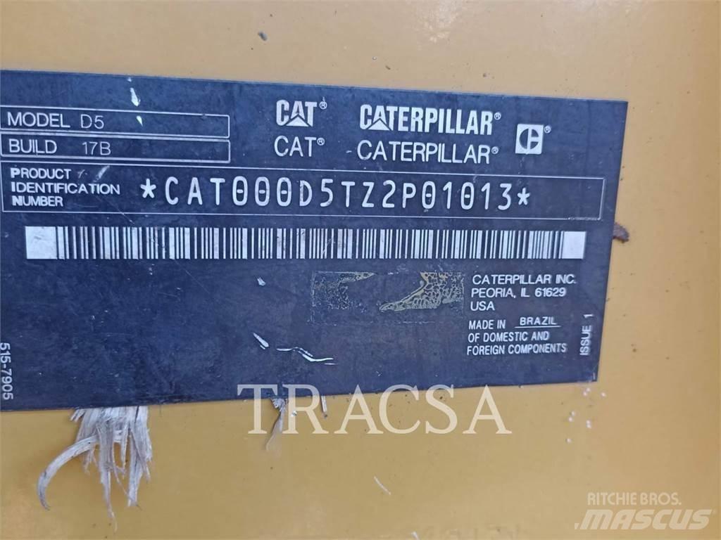 CAT D5-17 Telaketjupuskutraktorit