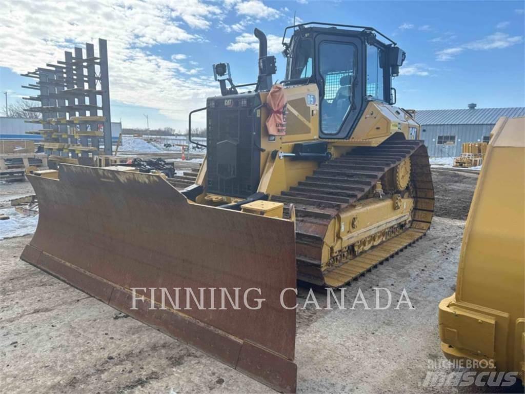 CAT D5-17 Telaketjupuskutraktorit