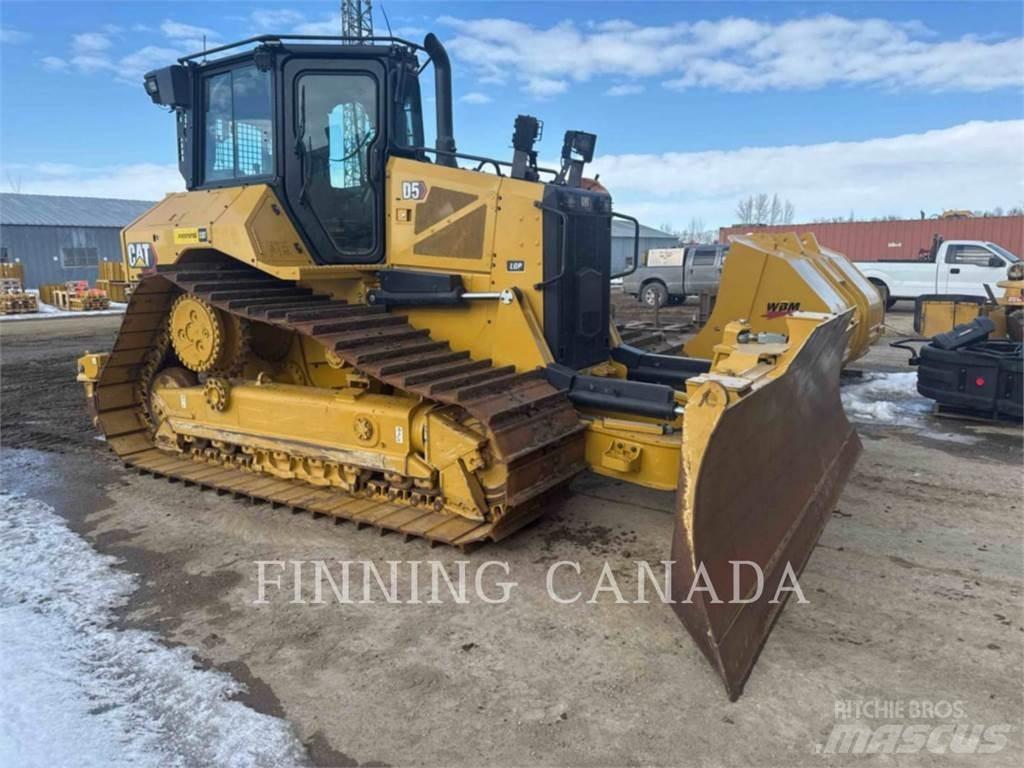 CAT D5-17 Telaketjupuskutraktorit