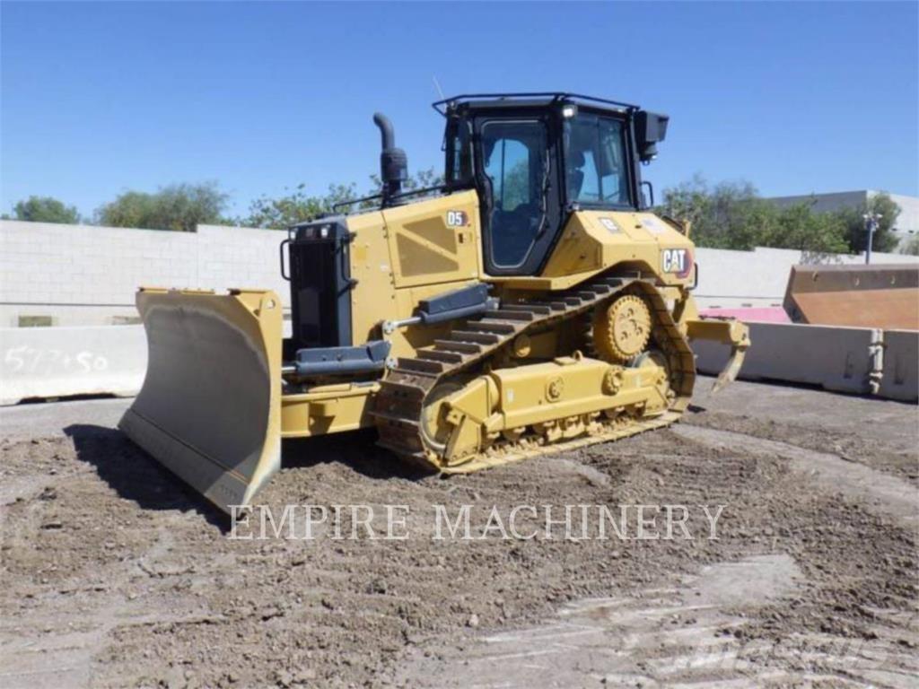 CAT D5-17 PAT Telaketjupuskutraktorit