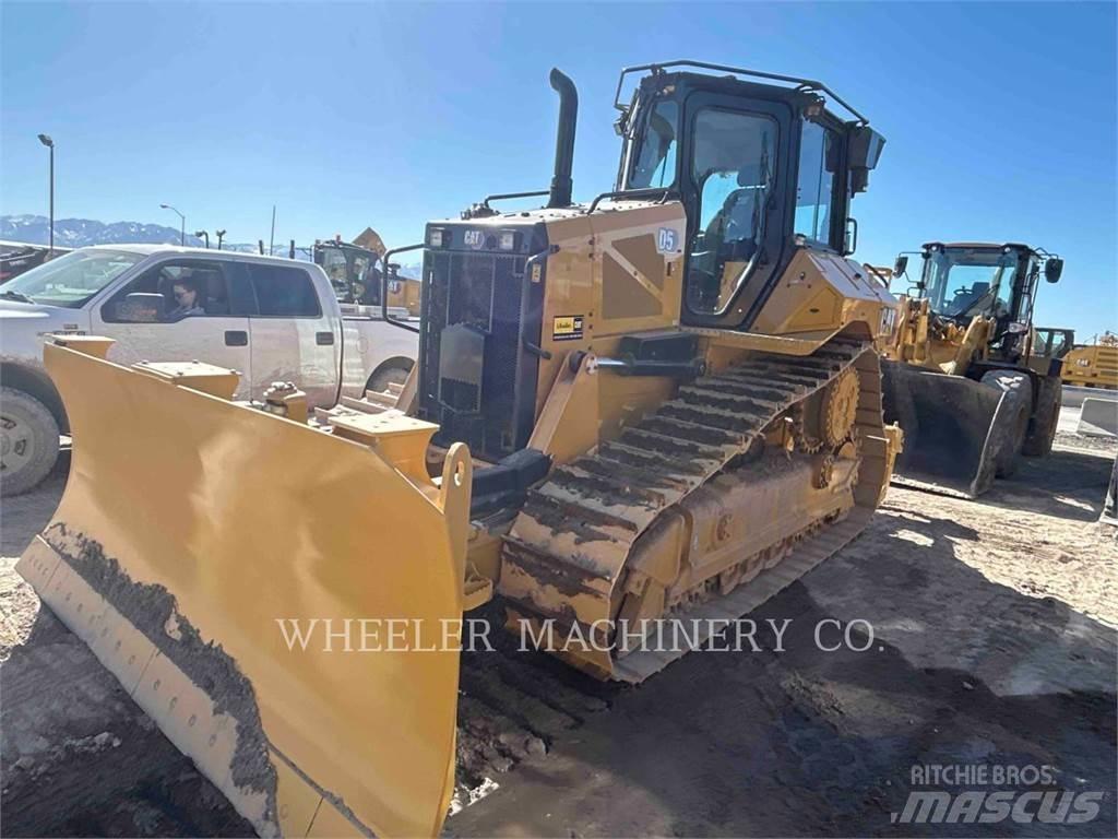 CAT D5-17 XL Telaketjupuskutraktorit