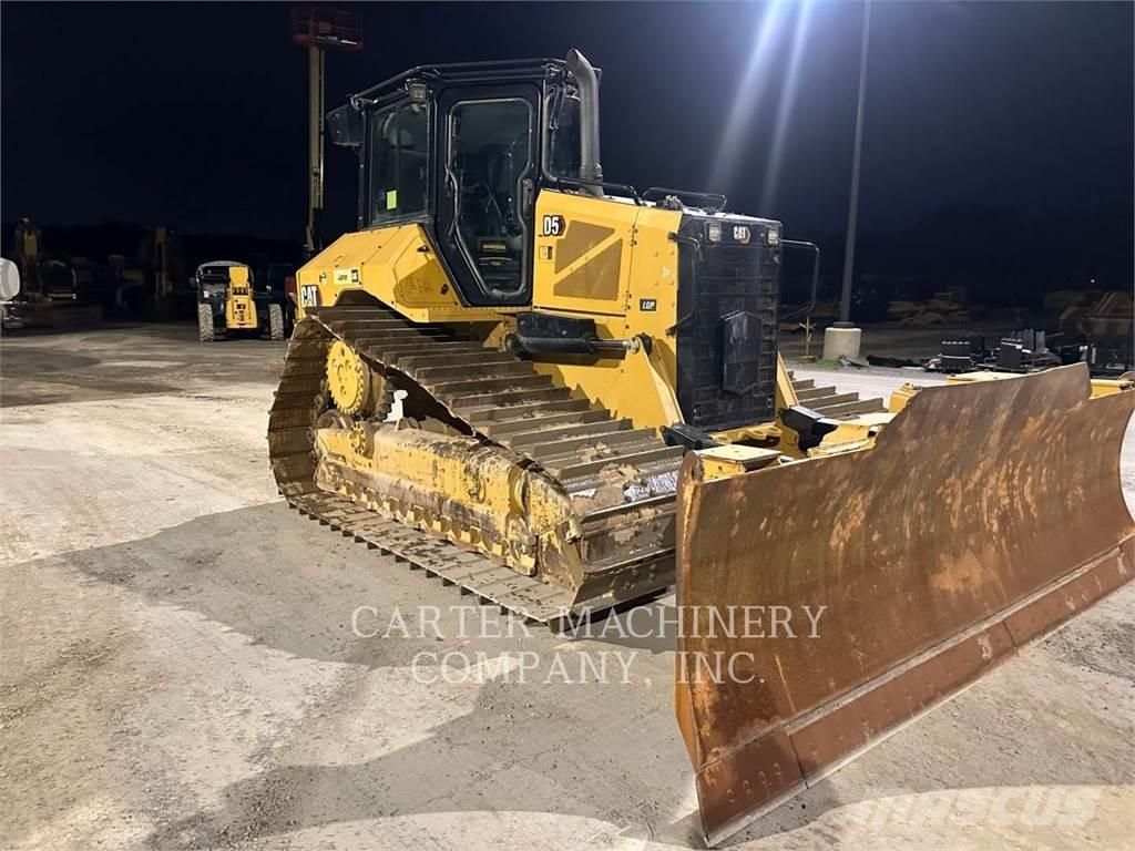CAT D5-17VP Telaketjupuskutraktorit