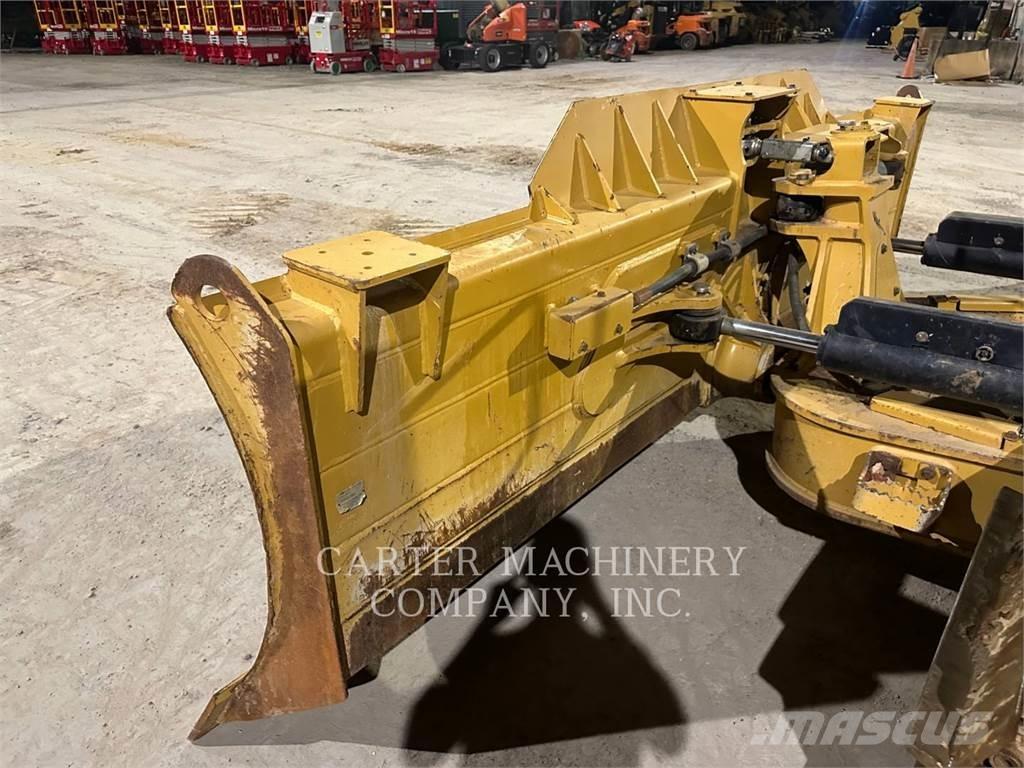 CAT D5-17VP Telaketjupuskutraktorit